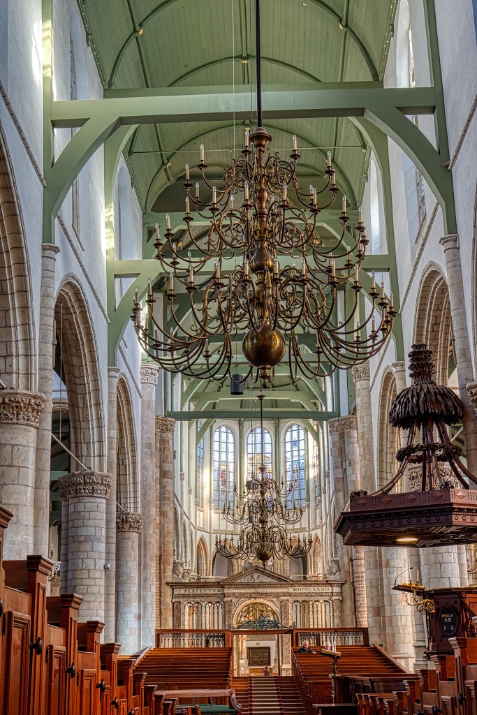 HDR sint-janskerk grote kerk sint-jan sint jan gouda glas in lood eglise church kerkfotografie pelerinage religie religion bedevaartsoord rooms katholiek protestant